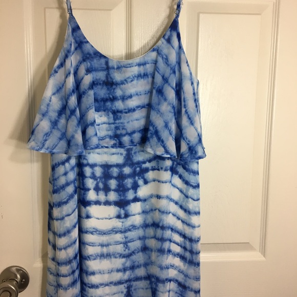 Blue and white maxi dress with spaghetti straps - Picture 2 of 3